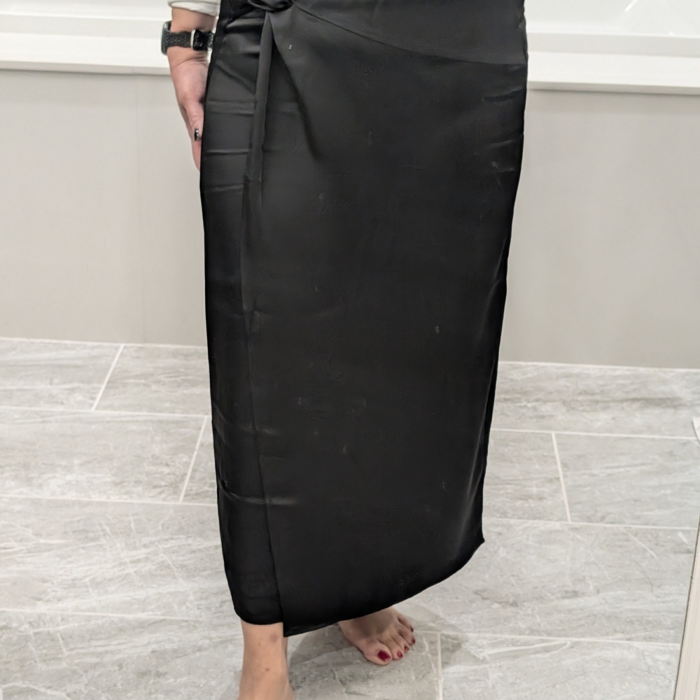 Nine West Black Satin Maxi Skirt
